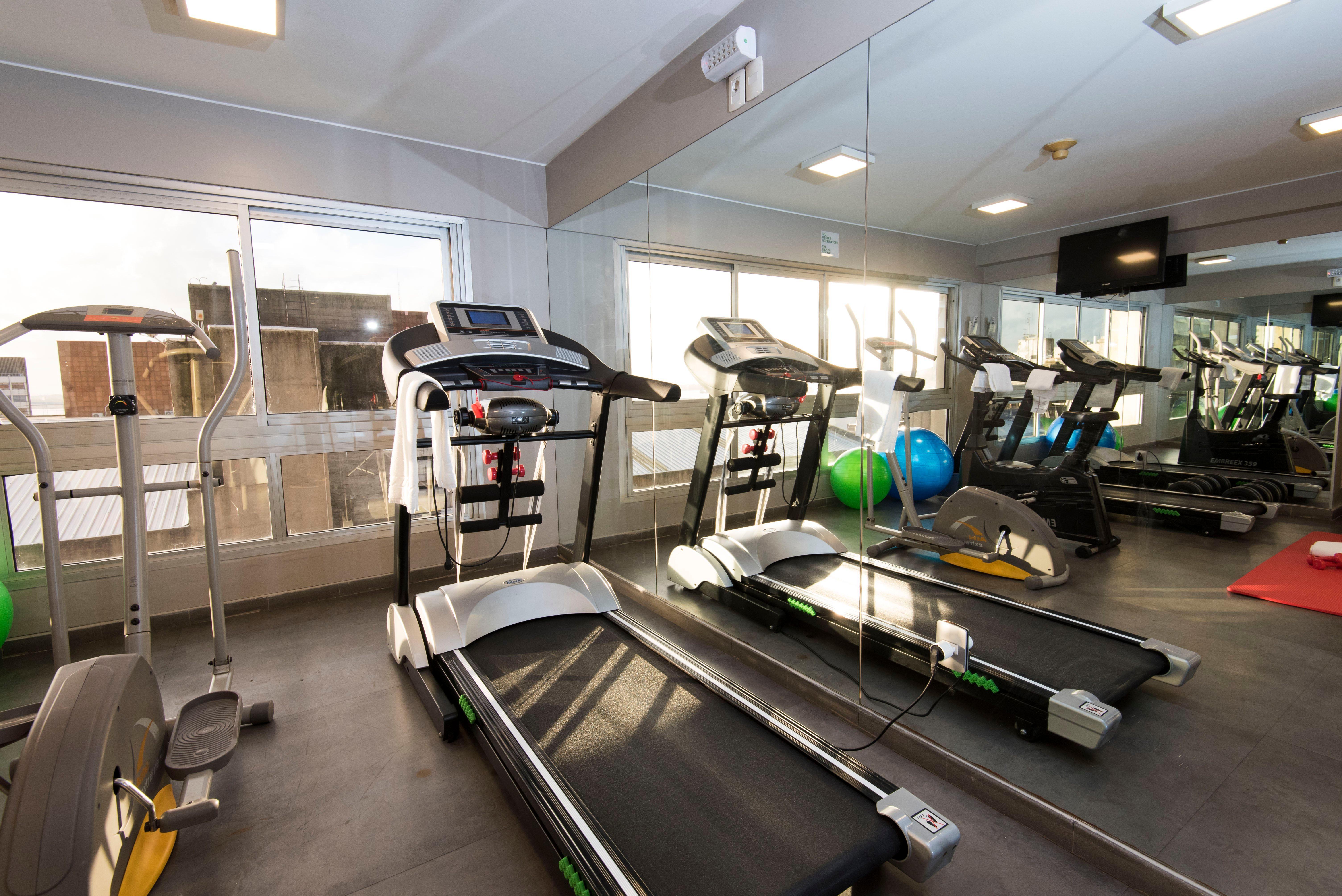 Holiday Inn Montevideo By Ihg Εξωτερικό φωτογραφία