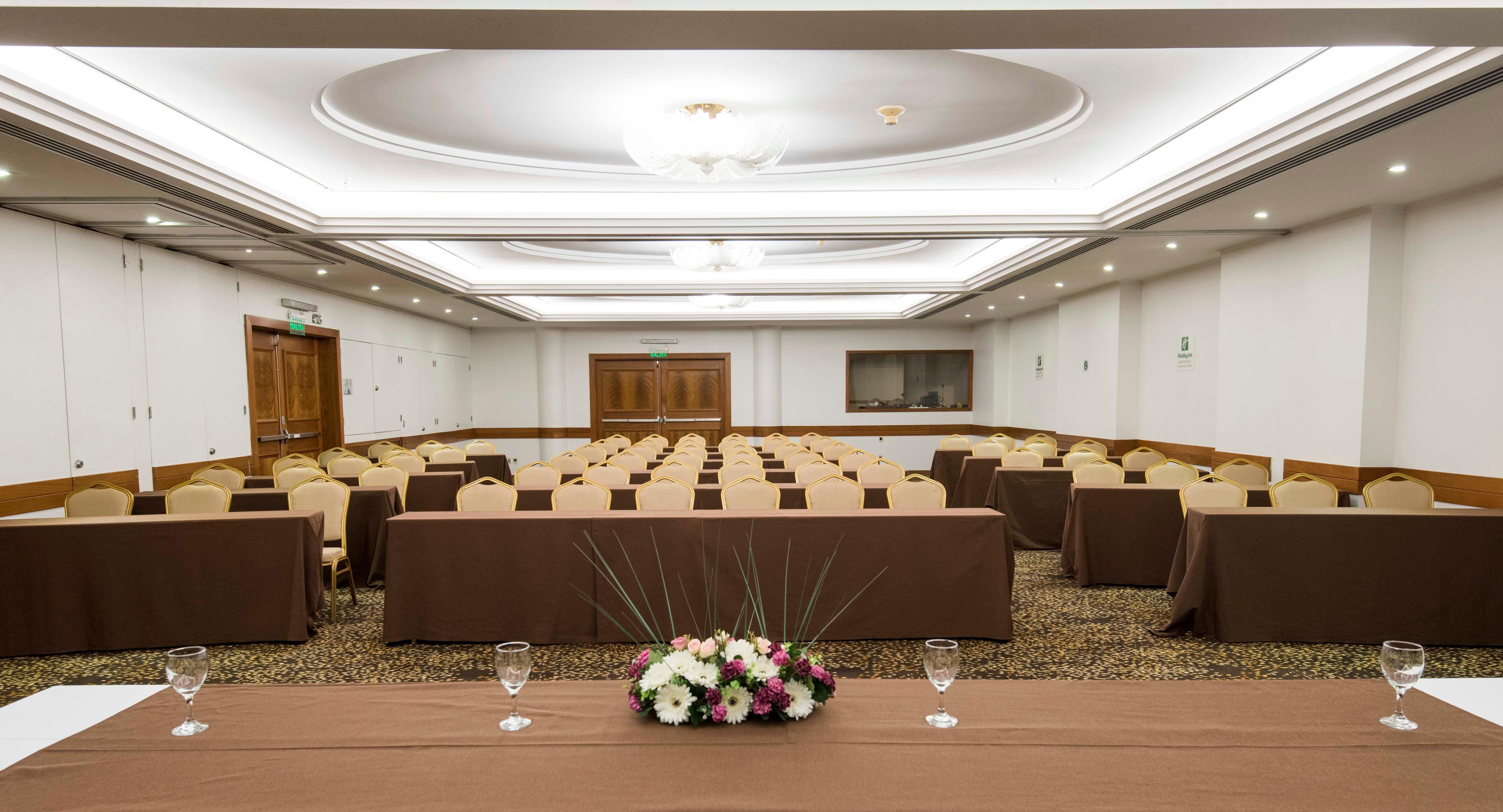 Holiday Inn Montevideo By Ihg Εξωτερικό φωτογραφία