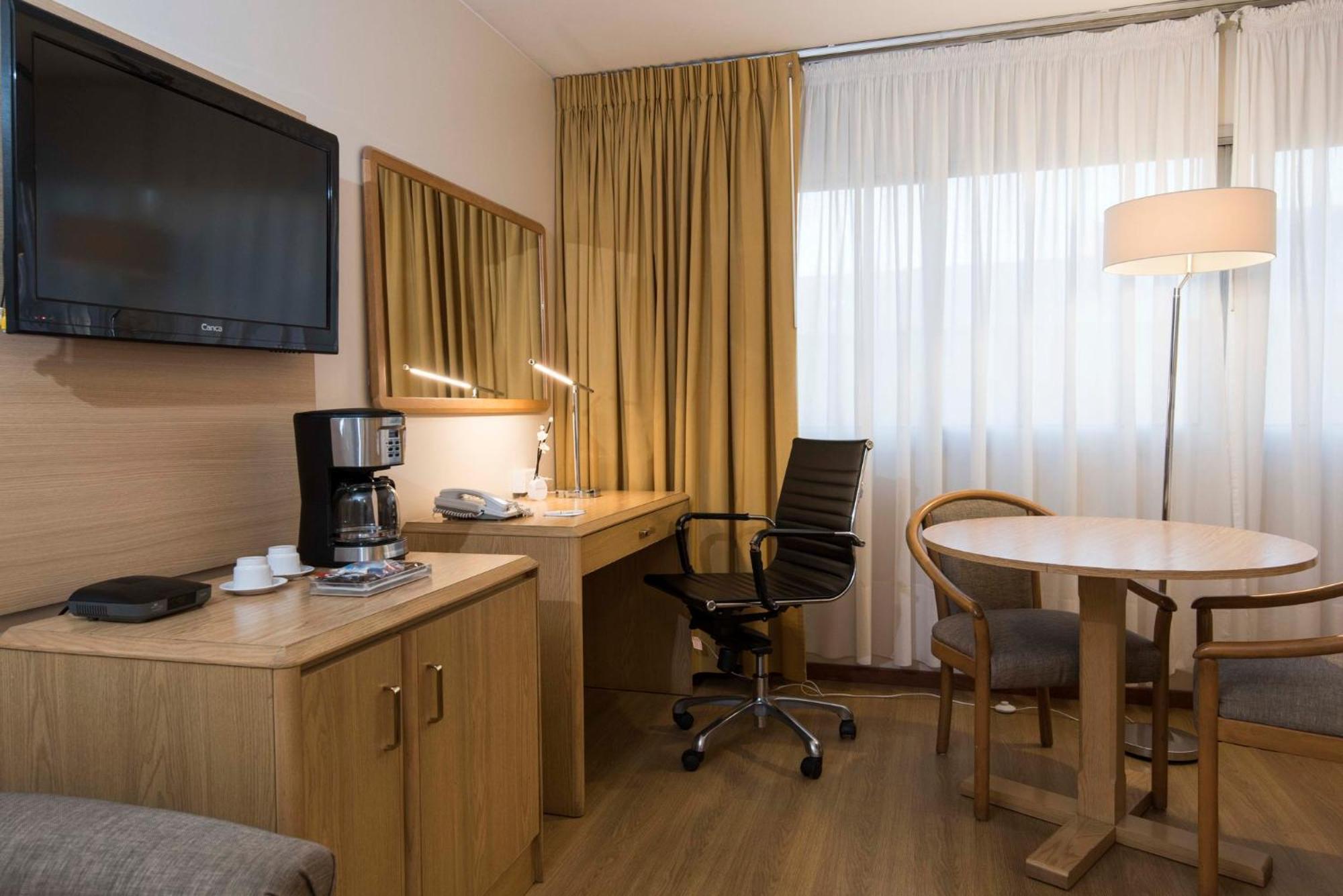 Holiday Inn Montevideo By Ihg Εξωτερικό φωτογραφία