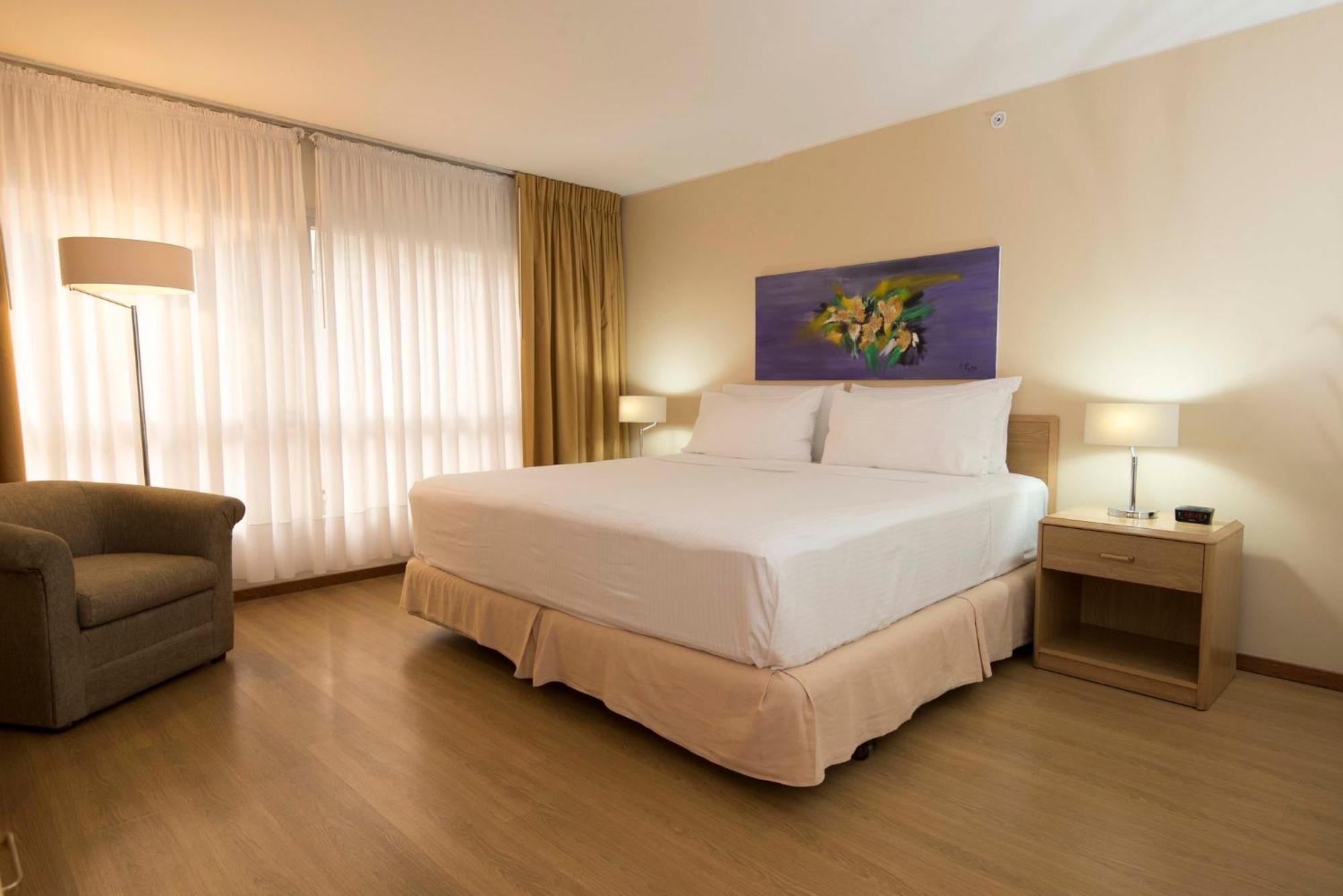 Holiday Inn Montevideo By Ihg Εξωτερικό φωτογραφία